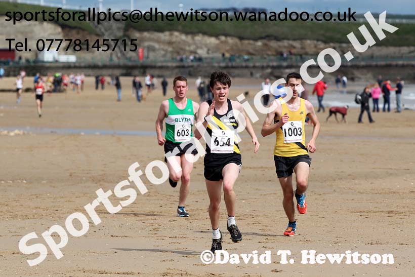 Finish of the Pier to Pier, South Shields. Photo: David: David T. Hewitson/Sports for All Pics